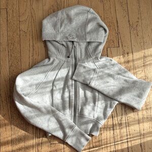 Lululemon Cropped Scuba Size 00